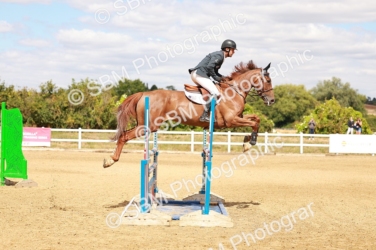 SBM_006551 - Class 4 - Senior British Newcomers - 1.10m