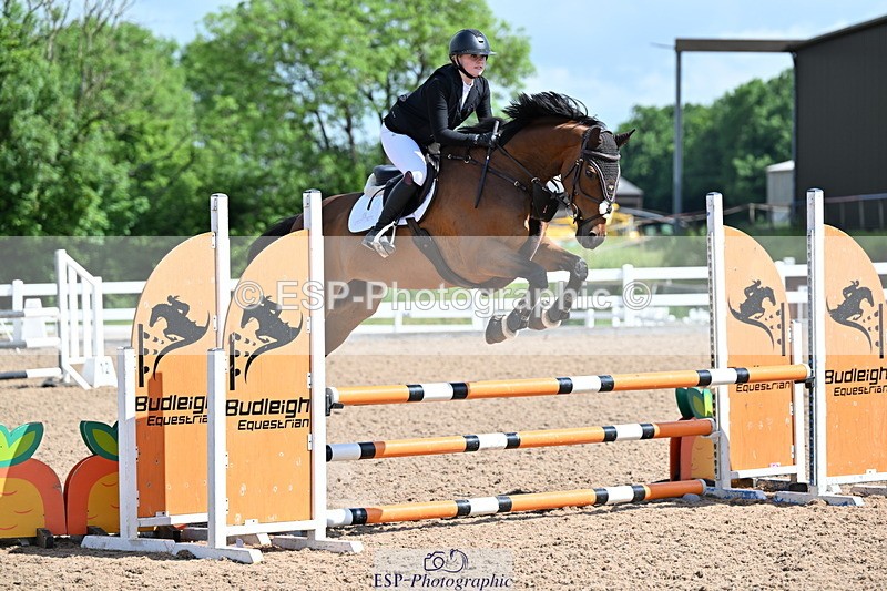 240605A-102938-00065 - Cls 1 British Novice and 90cm Open