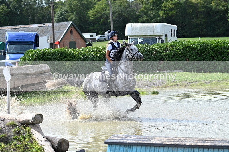 WJ7_1137 - Time 12:02 to 12:30