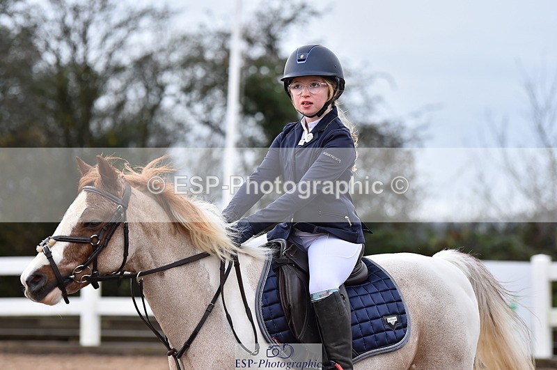 231203A-093832-00023 - Cls 1 Intro 70cm