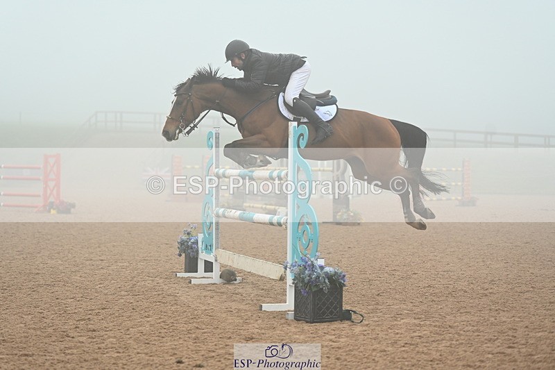 240316A-154100-04516 - Cls 17 National 1.30m Open