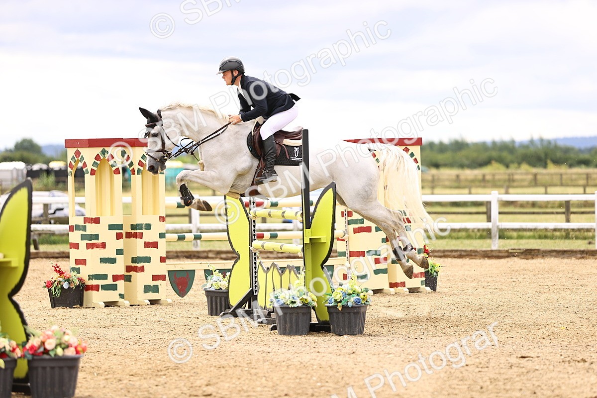 SBM_003401 - Class 22 - Senior Foxhunter 1.20m