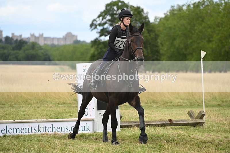 WJ6_4255 - Time at Jump 12:22 to 13:03