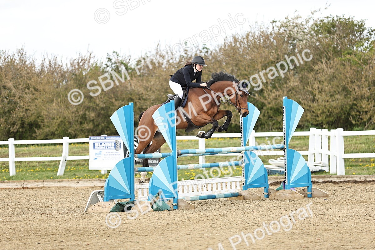 SBM_001292 - Class 4 - Senior Newcomers - 1.10m