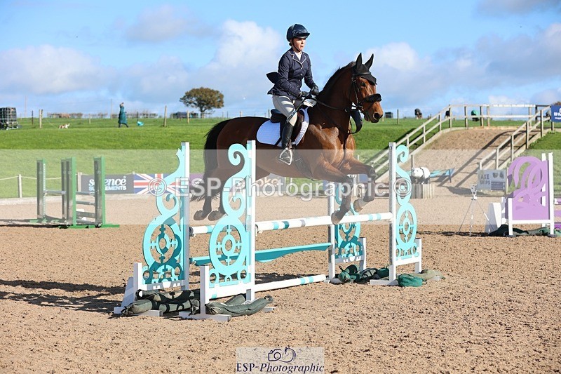 251025-131840-01511 - Cls 29+30 Club and Schools 1m