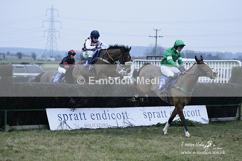 PtP 230122 882 - Cocklebarrow Races - Heythrop Hunt - 23/01/22