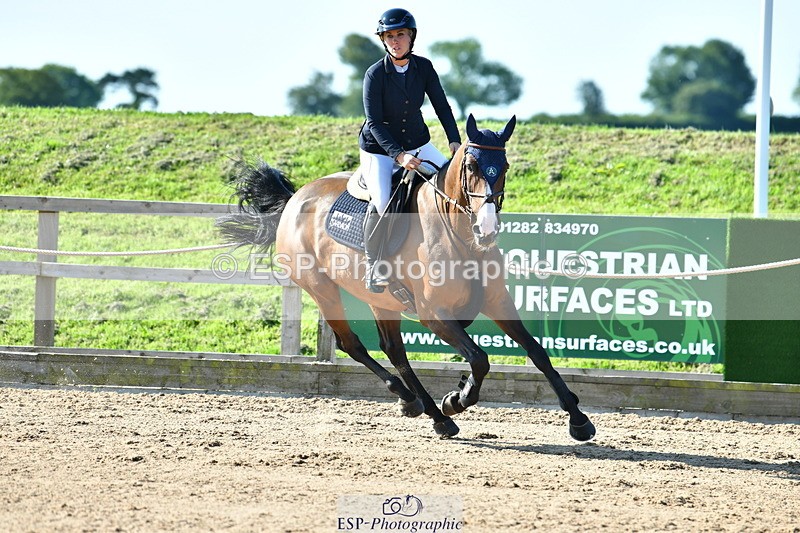 230720A-091732-01644 - Cls 1, 2 Star Small 1.30m