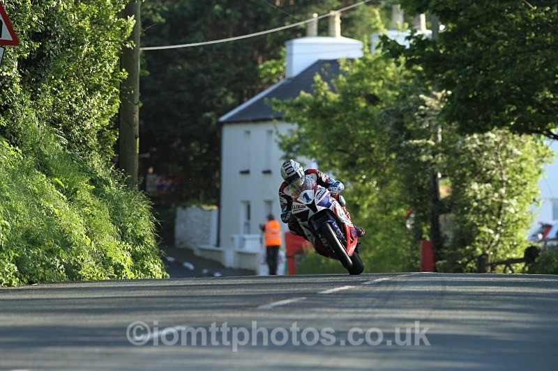 John McGuinness - Monster Energy Supersport Race 1