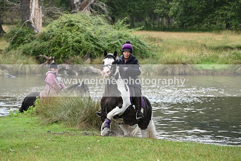 WJ7_9137 - Time at Water 11:53 to 12:23