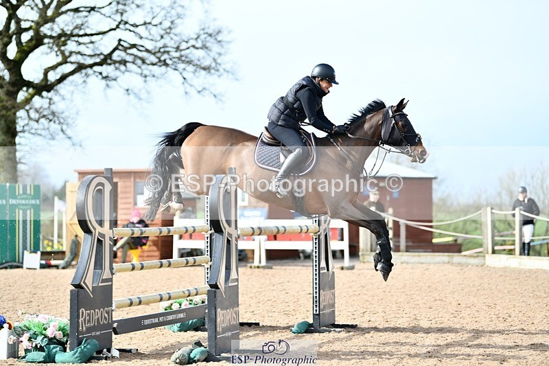 260313-141005-02047 - Cls 3 + 4 Snr Foxhunter and 1.20m Open