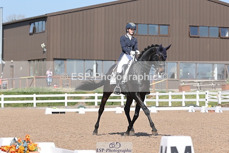 250405-144958-11471 - 069-India.Hamilton-Burnet-Kissingdale