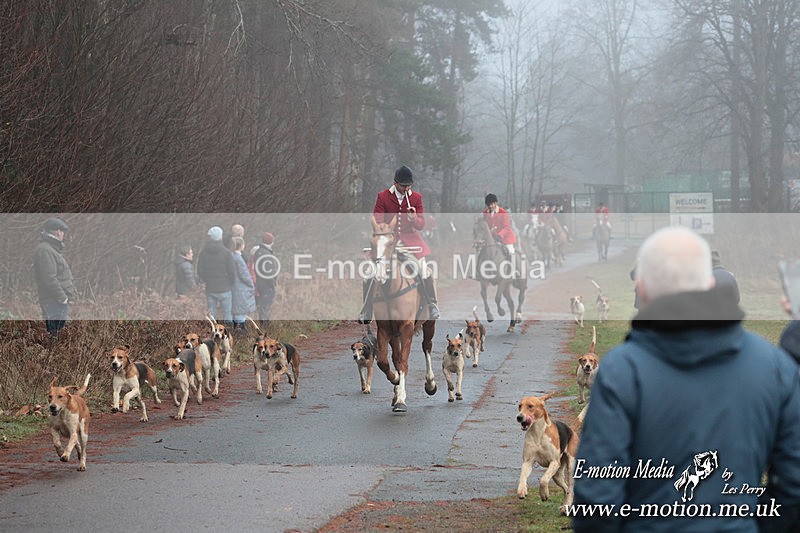 HUPY 261224 159 - Pytchley with Woodland Hunt Boxing Day Meet 26th December 2024