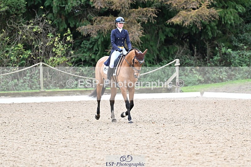 251022A-144355-00367 - B-105-Emily.Grace