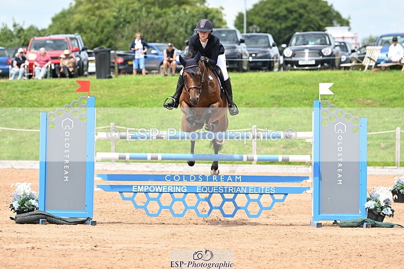 240718A-140811-05896 - Cls 33, YH 7 Yr Olds 1.30m