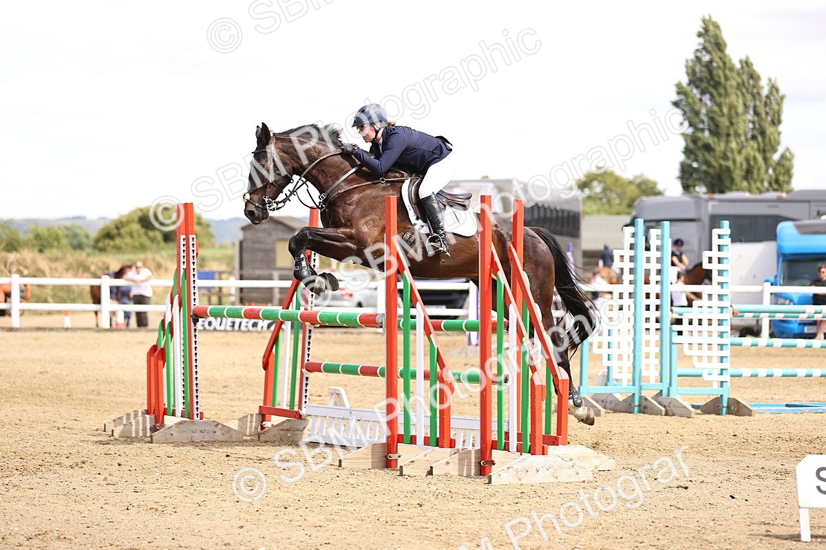 SBM_001283 - Class 6 - Senior Newcomers - 1.10m