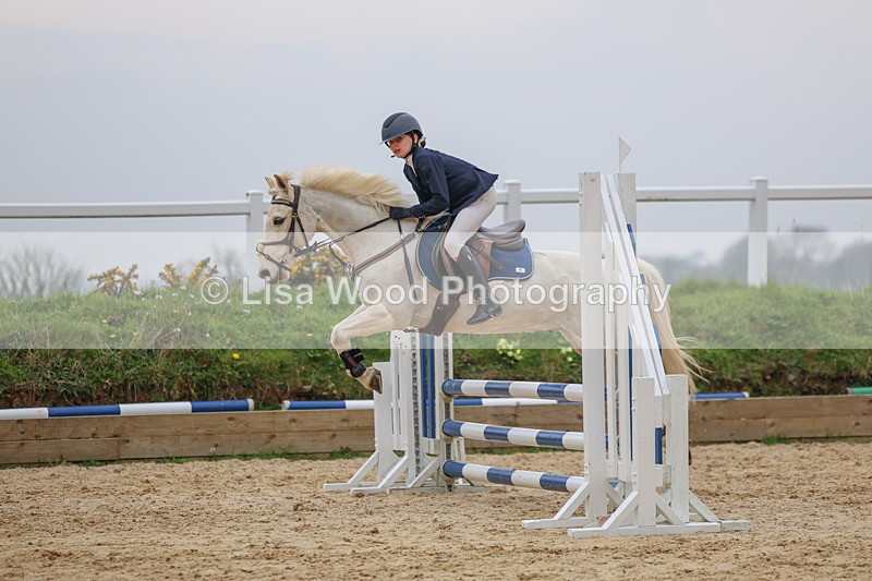 3E7A8129 - Class 11: Junior 70cm