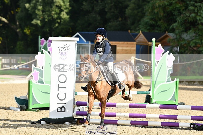 251004A-112803-00633 - Classes 4 & 5 50cm