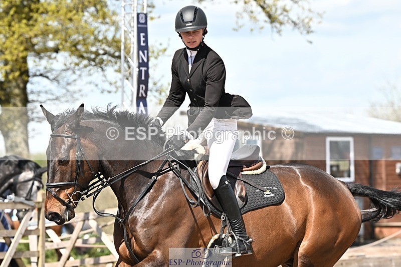 250416-124403-00897 - Cls 3 Snr 1.05m Open