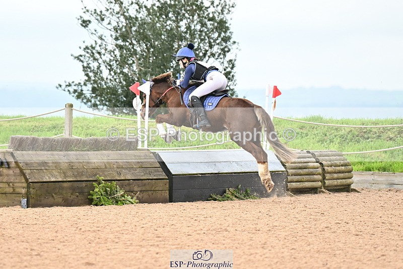 241110A-124017-00854 - 80cm 11.30 to End