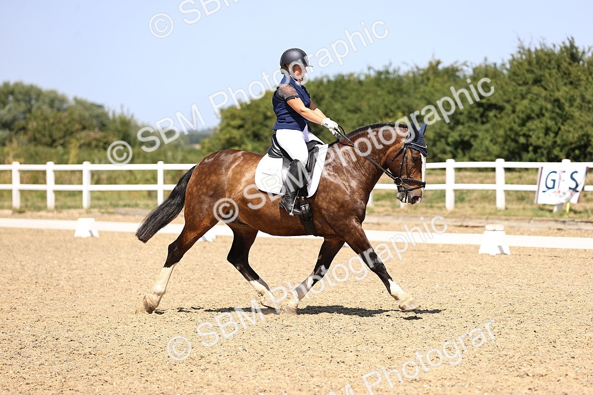 SBM_010667 - Novice 5 - 11.20-12.23
