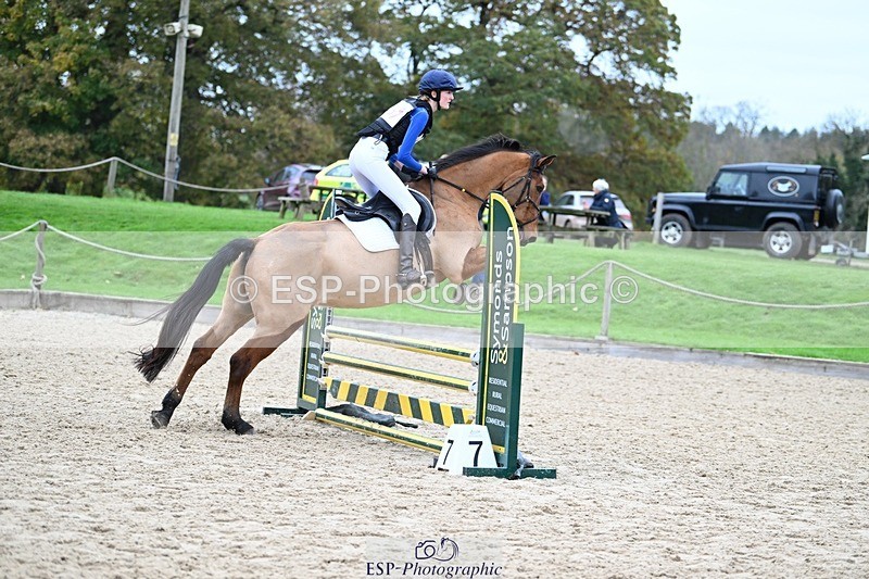 241116-111453-00869 - Cls 2 80-85cm Start to 11.30