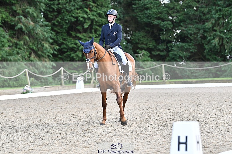 241023-163126-00959 - 017-Louis.Pern-CLASSICTOP.MISS.VIVIENNE