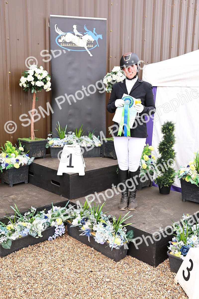 SBM_001869 - Presentations - cart