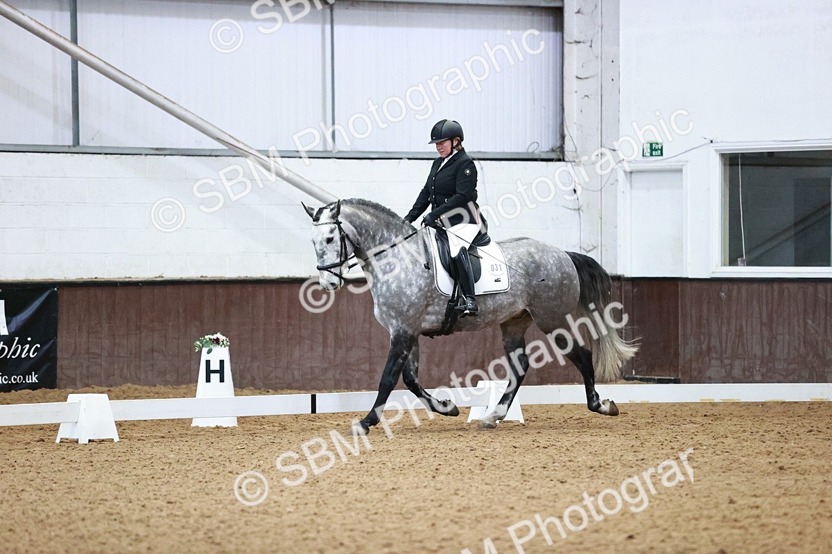 SBM_000156 - Class 2-3 - Prelim 5 Novice 4