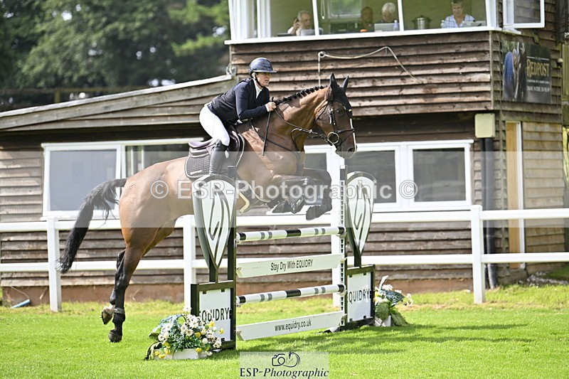 250613A-100528-00281 - Cls 1 Snr Newcomers and 1.10m Open