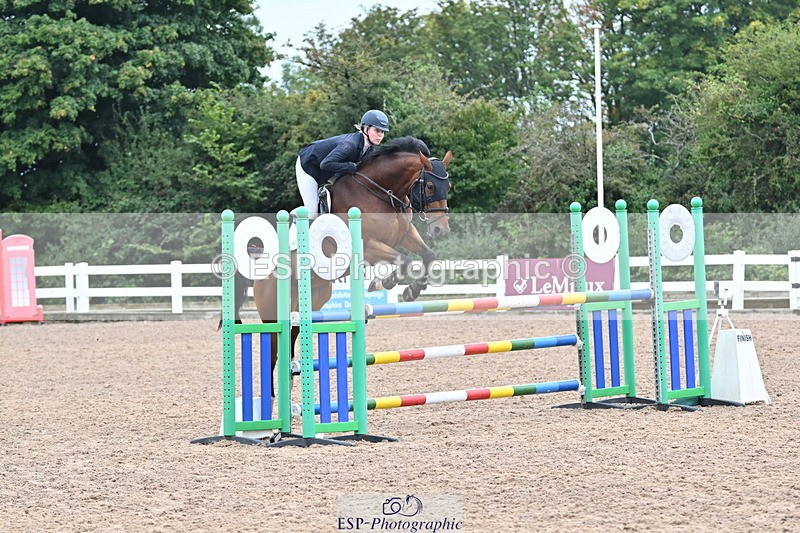 240907A-123329-01432 - Cls 9 1.10m Amateur Qualifier