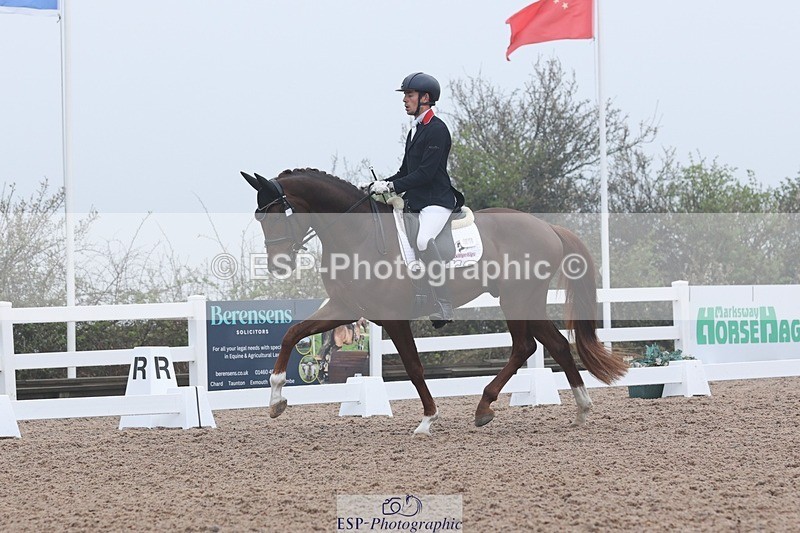 250404-090907-04388 - 076+074-Angus.Corrie-Deane+Amelia.Struel