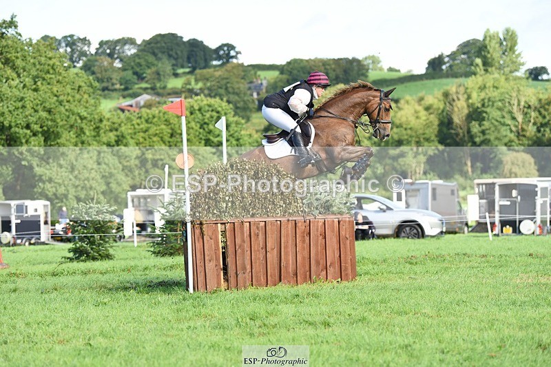 230820X-095038-1036 - BE90 XC 09.40 to Rider 151 at 11.44