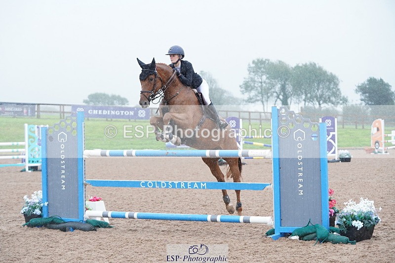 241006A-143142-07922 - Cls 21 Snr Fox & 1.20 Open