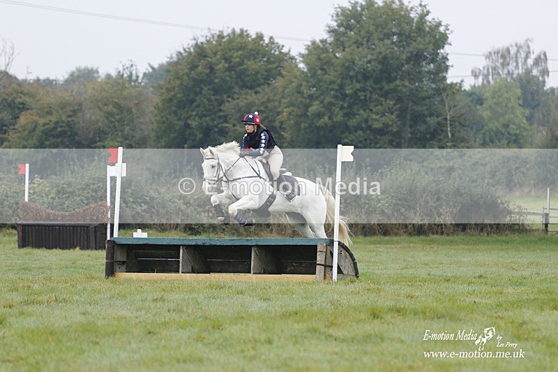 WWHT 171021 0582 - Novice Restricted (0.80m)  17/10/21