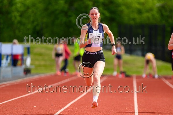 Natopener26-923230 - Track Female