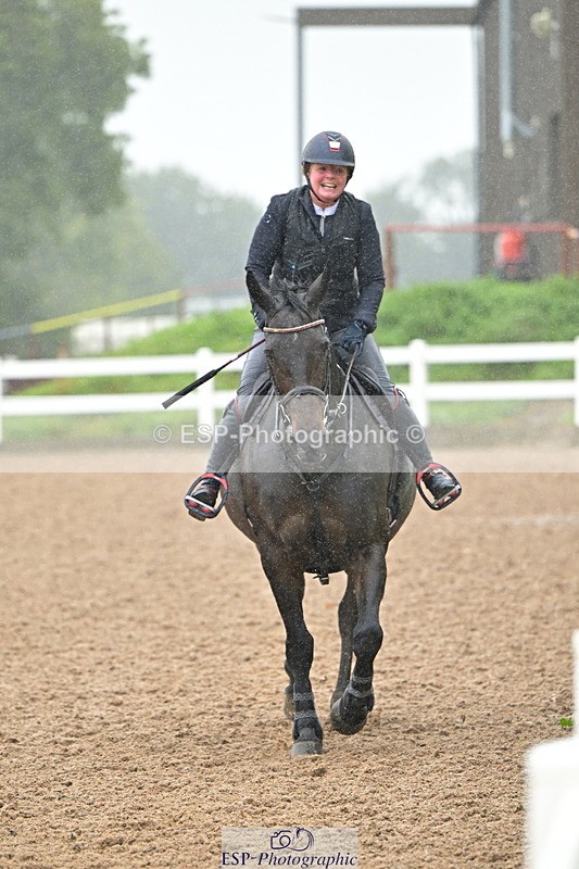 240925A-133501-00927 - Cls 4 Newcomers and 1.10m Open