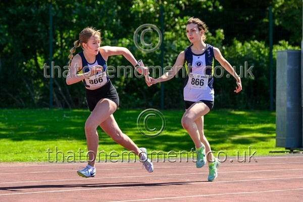 Relays26-914433 - Female Set One