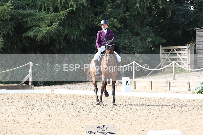 250809A-101213-02323 - 004-Nicola.KayesBoss.X