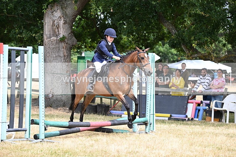 WJ6_5228 - Class 12 Minimus Jumping 45cm