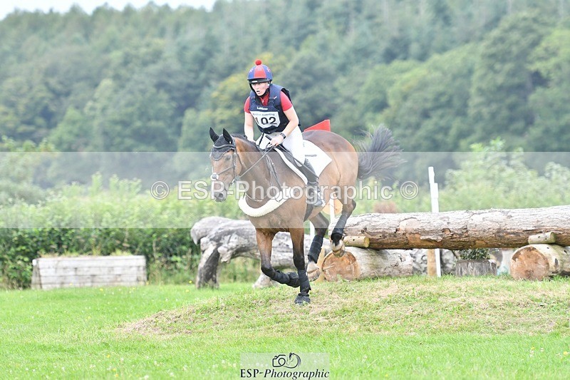 240803-104026-01302 - 102-Lucy_Henretty-Lee-AMANDI_VIVENDI