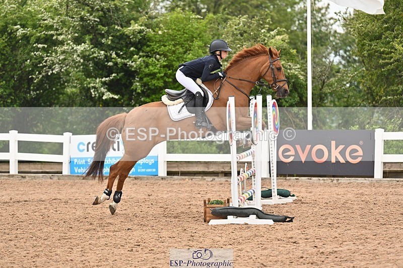 260508-091922-04406 - Cls 17 British Novice and 90cm Open