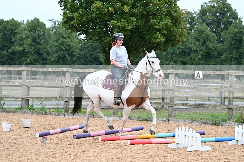 WJ7_9858 - Poles 14:00