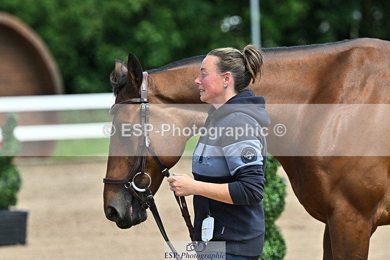 240718A-105250-01228 - Trot Up 12pm to 1pm