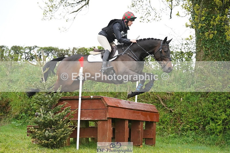 250418-103944-01034 - 062-Georgina.Ewell-KILCARNA.BARNEY