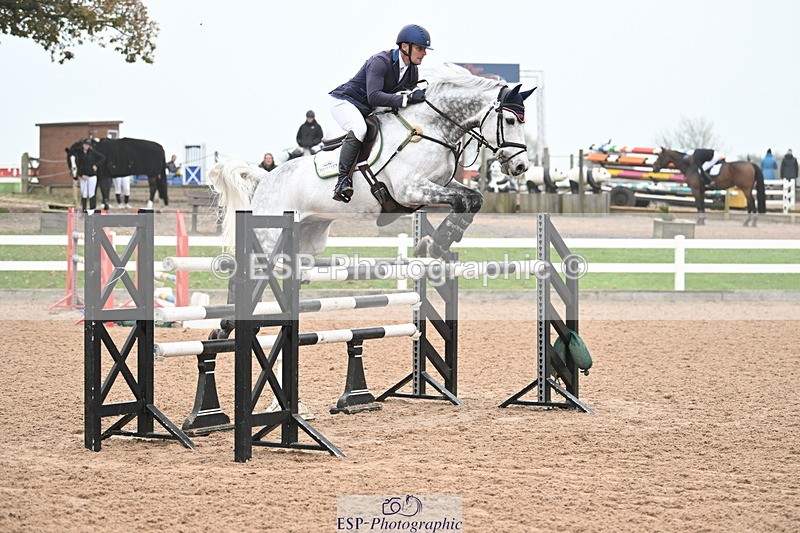 241102A-124207-04618 - SAT Cls 15 Foxhunter and 1.20m Open