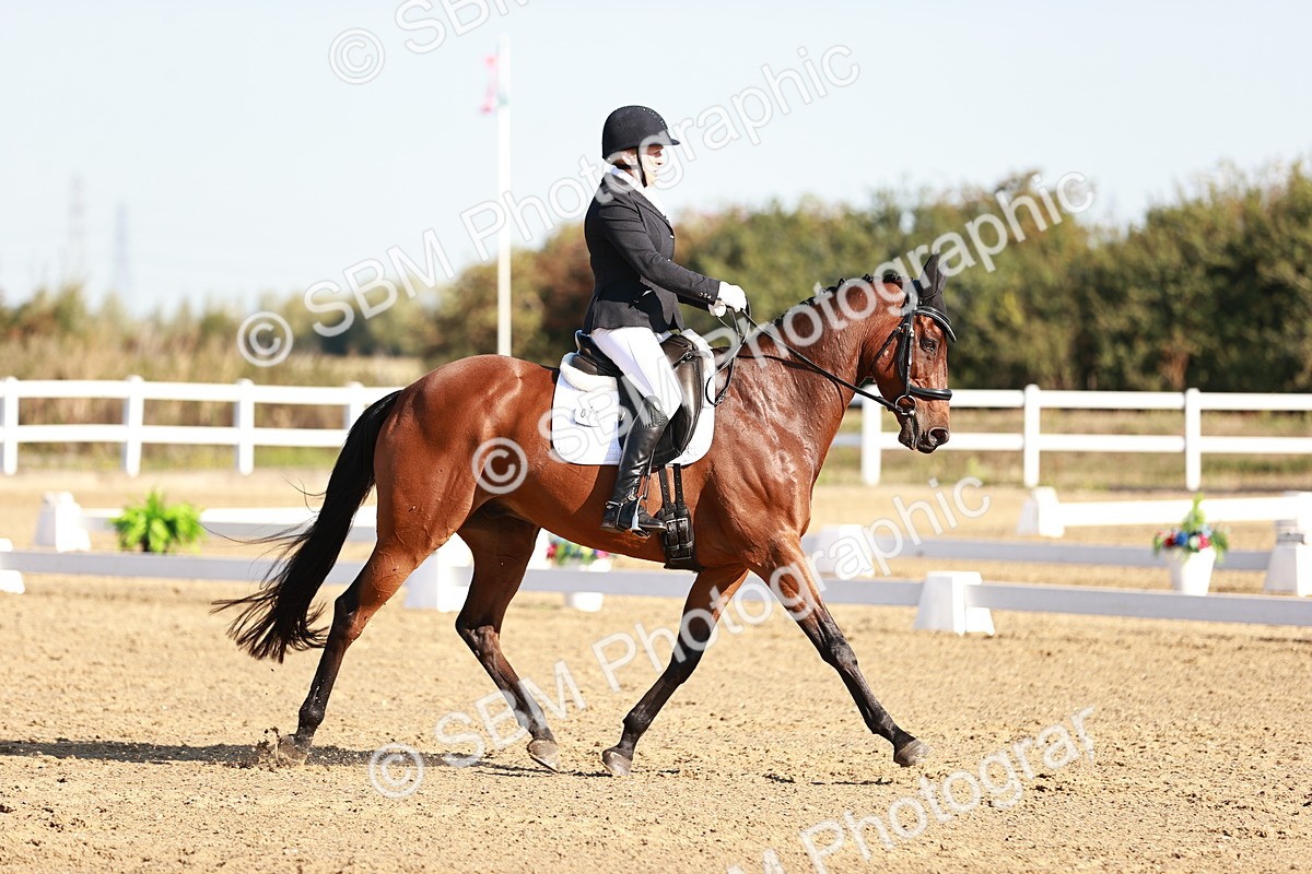 SBM_004263 - Class 12 - Novice 5 - 9.07-10.10