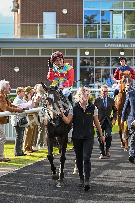 160624-Race 6-Letsbefrank-9246 - Race 6