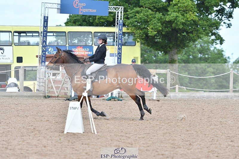 240609A-112747-04573 - Cls 17 Snr 1.05m Open