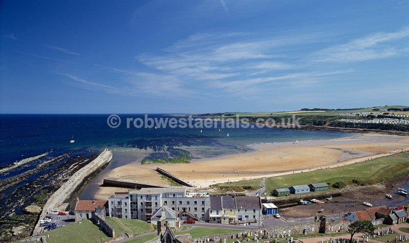 A743H St Andrews East sands in 1992 - Settlements, infrastructure and attractions
