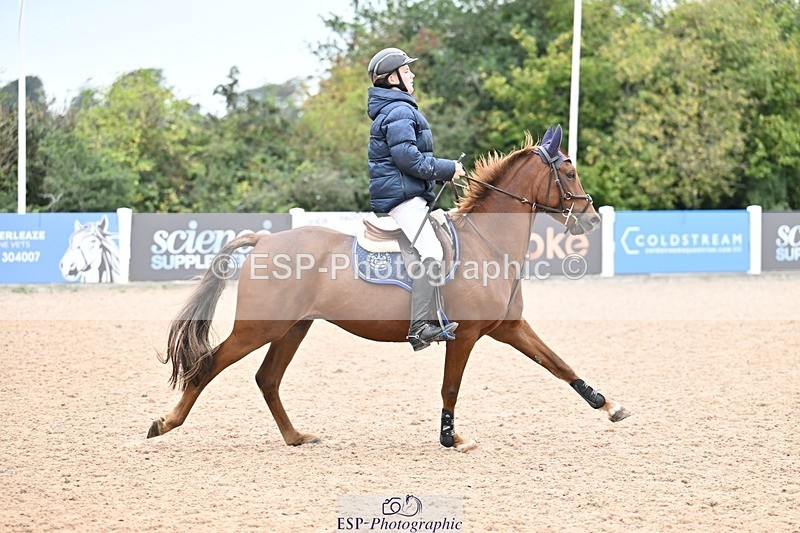 250920-114251-00887 - Cls 24+25 Club and Schools 80cm